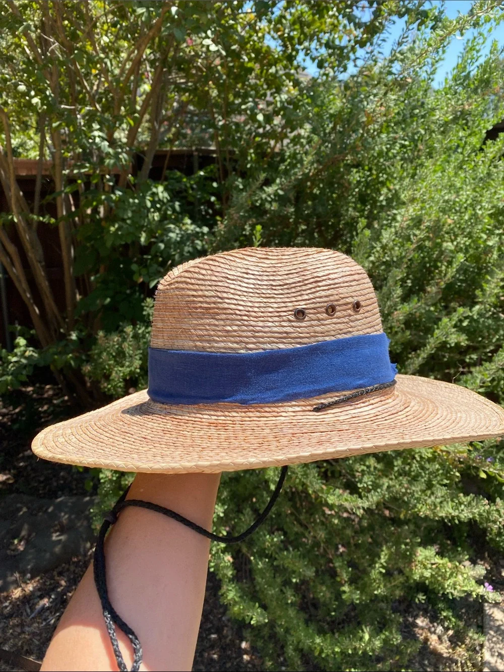 Women's Palm Leaf Straw Wide Brim Sun Hat with Blue Linen Hatband & Chinstrap